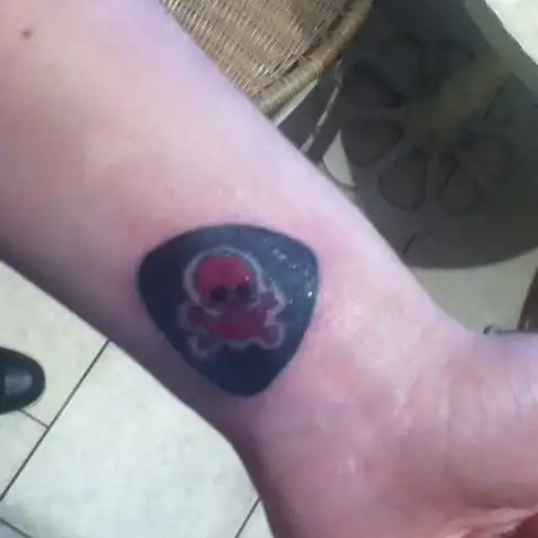 Skull and Crossbones Tattoo