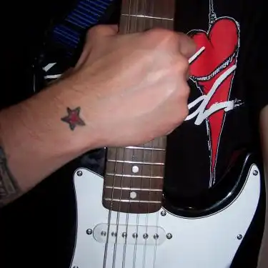 Red Star Hand