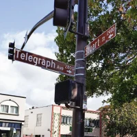 Stuart/Telegraph Signs