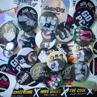 Fan-made badges by Green Day Pit Crew