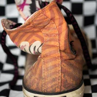 ¡Dos! Converse