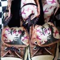 ¡Dos! Converse