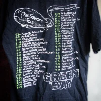 Saviors Tour 2024 t-shirt - back