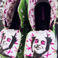 ¡Uno! Converse