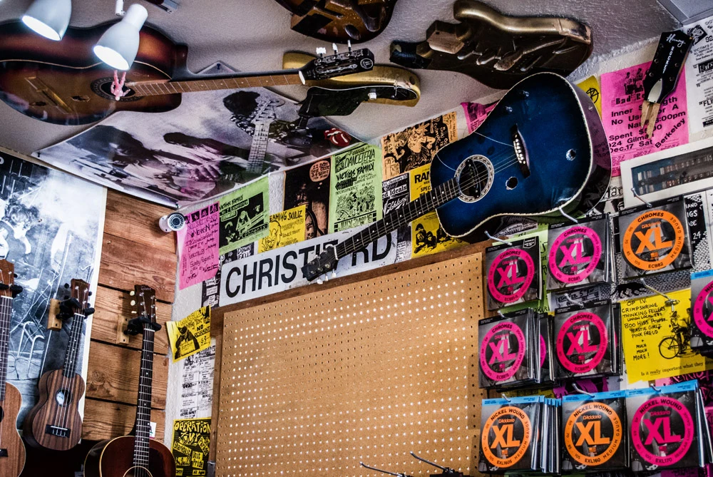 Oakland Guitars - 2019