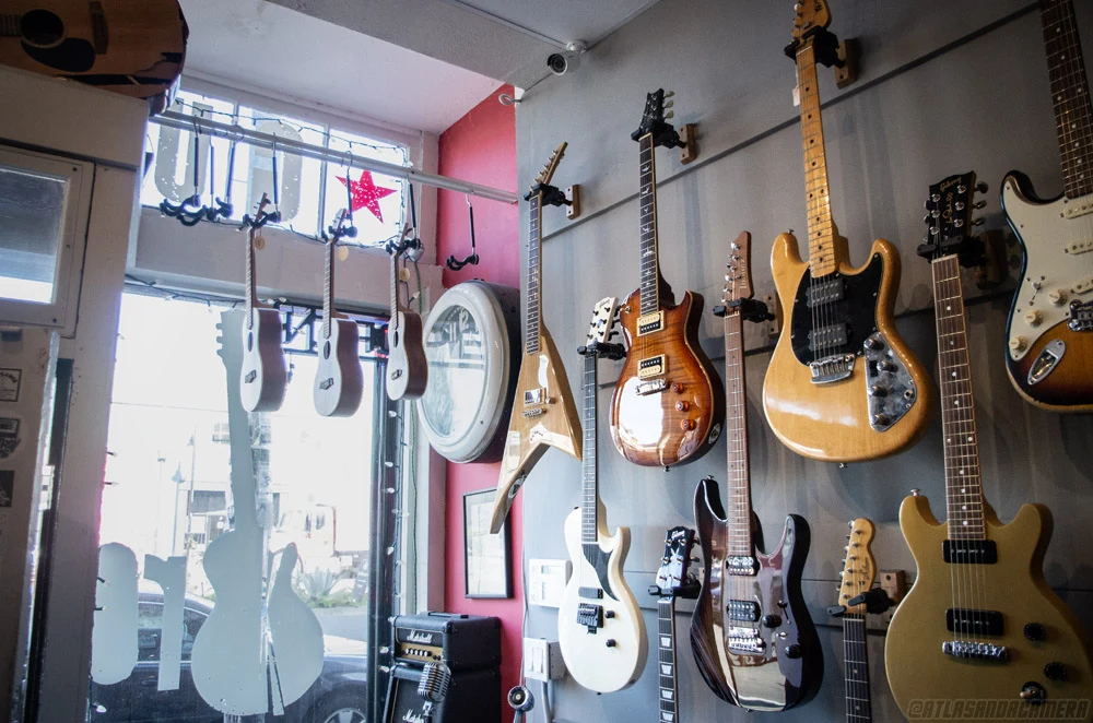 Oakland Guitars - 2019