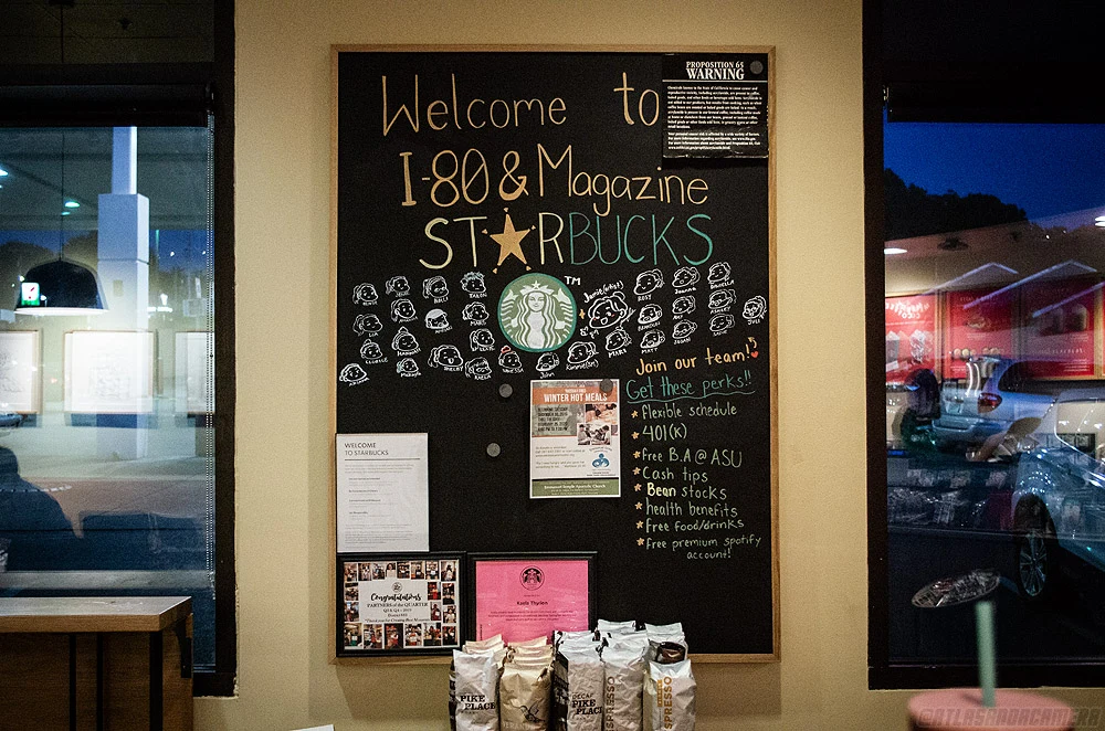 Rod's Hickory Pit (Starbucks) - Inside - 2020