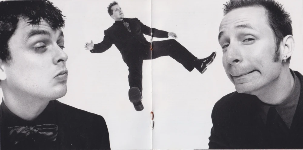 International Superhits booklet - page 7-8