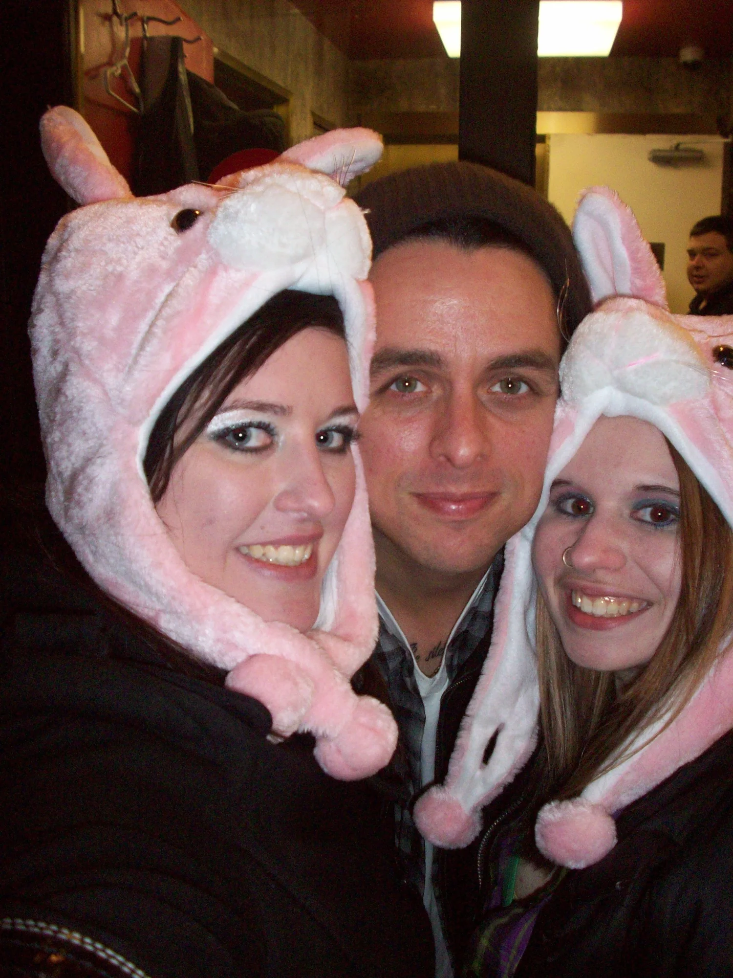 ToniAnn and Fallyn with Billie Joe Armstrong