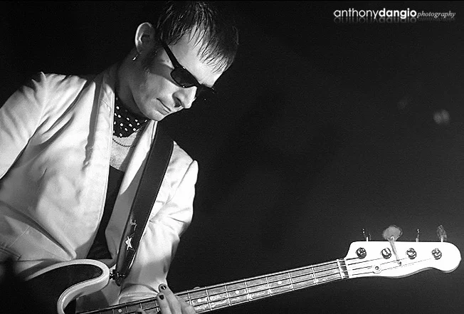 Foxoboro Hot Tubs at The Garage in London, England