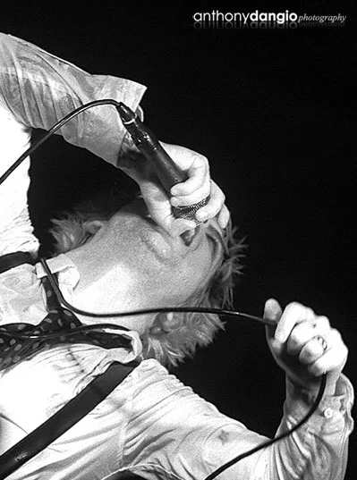 Foxoboro Hot Tubs at The Garage in London, England