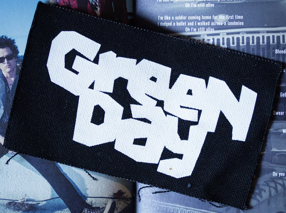 Green Day - black and white logo patch