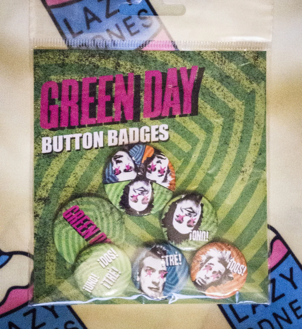 ¡Uno! ¡Dos! ¡Tré! button badges